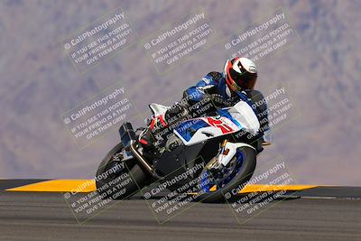 media/Oct-09-2022-SoCal Trackdays (Sun) [[95640aeeb6]]/Turn 9 (1pm)/